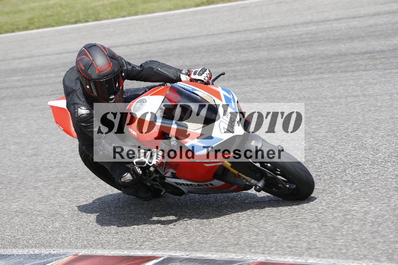 /27 12.06.2025 Ducati Schweiz Trackday Warmup  ADR/gruen-vert/15